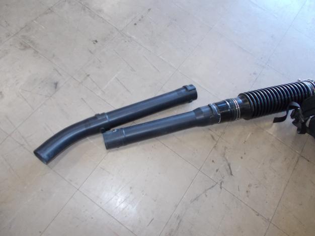 共立 中古 背負動力散布機