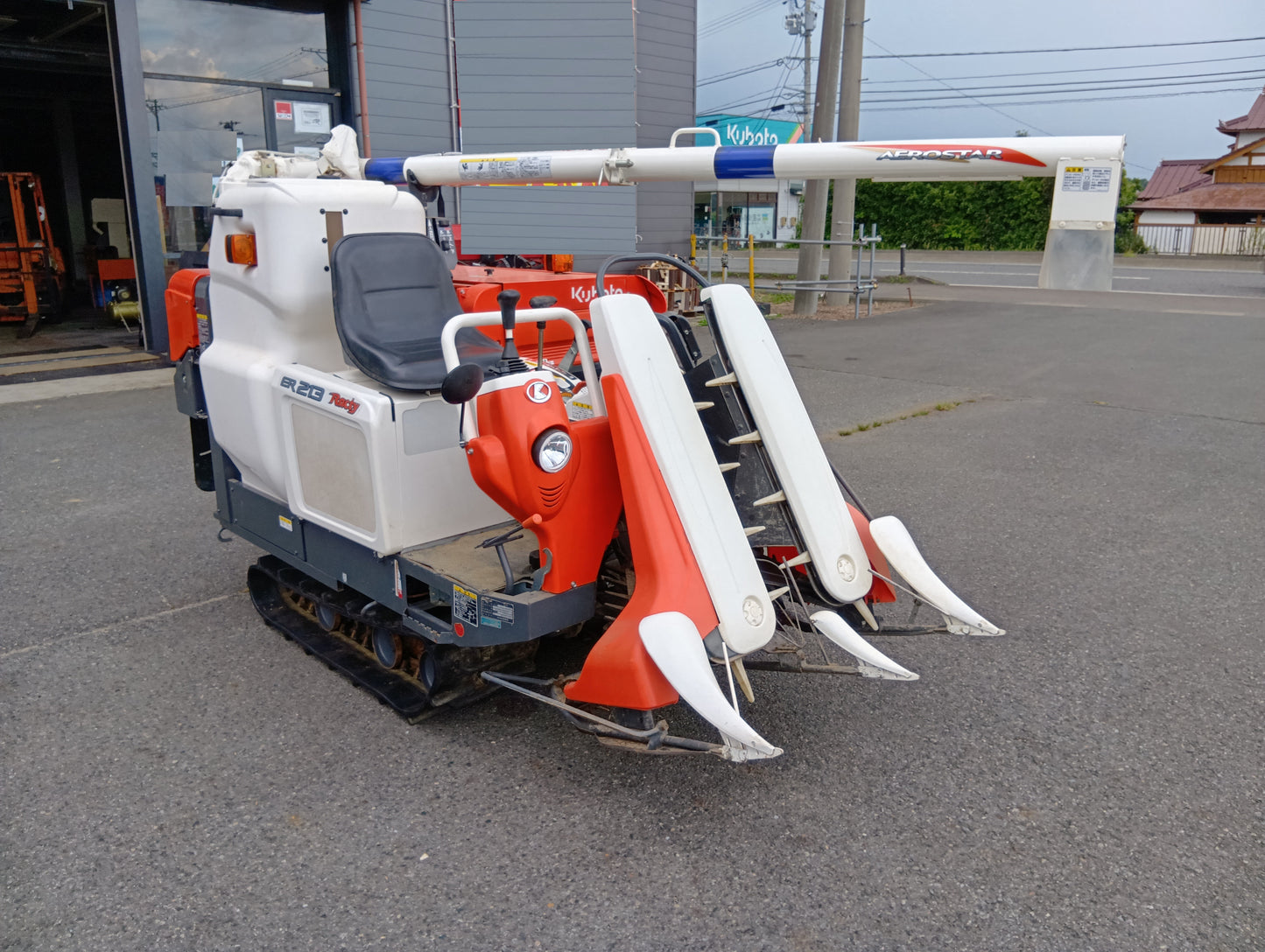 クボタ　中古　コンバイン　ER213W【岩手店712】