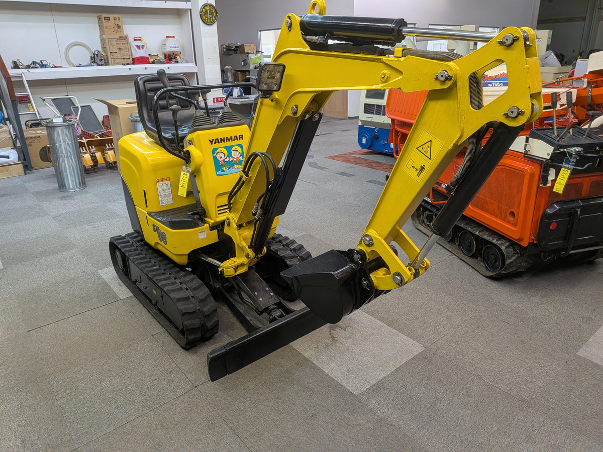 ヤンマー　中古　ミニバックホー　SV08　【岩手店877】