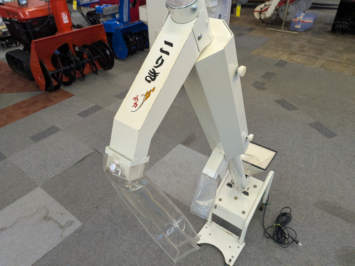 アテックス　中古　小米揚穀選別機（ミニグレーダー）　RC-L7　【岩手店903】