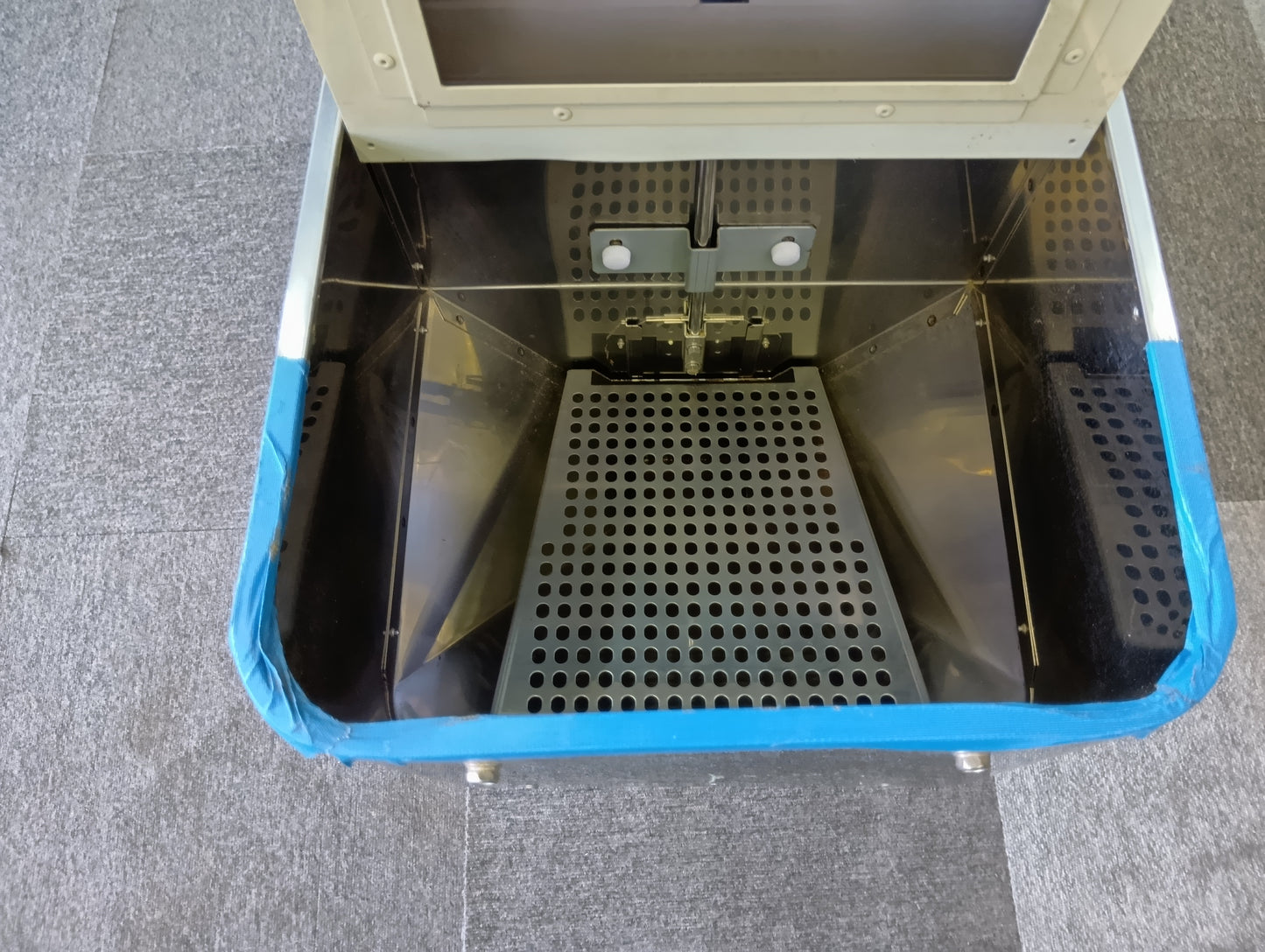 サタケ　中古　色彩選別機（ピカ選）　FGS-2000　【岩手店708】