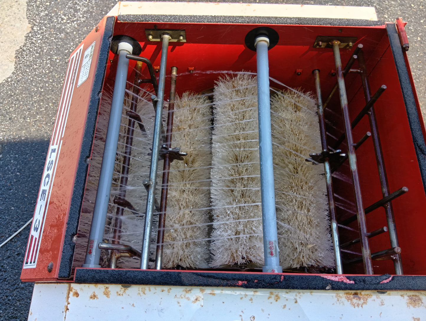みのる　中古　ポット苗箱洗浄機　LSCE-3　【岩手店679】