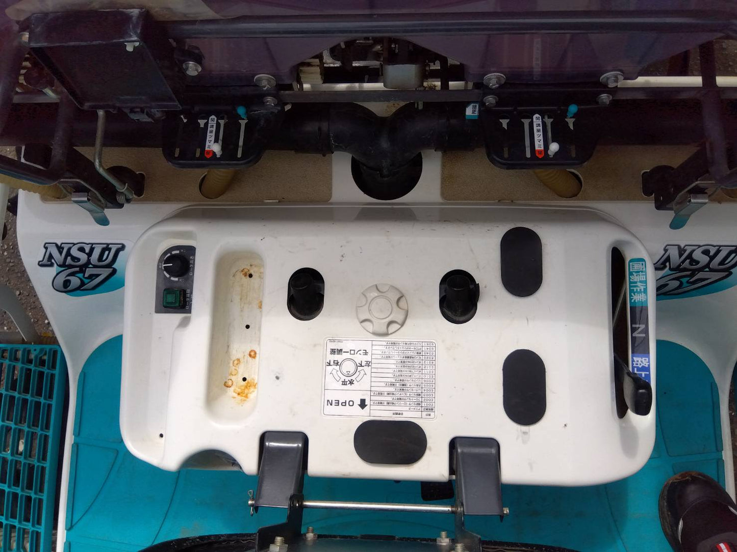 クボタ　田植機　6条　中古　NSU67KFRSP2