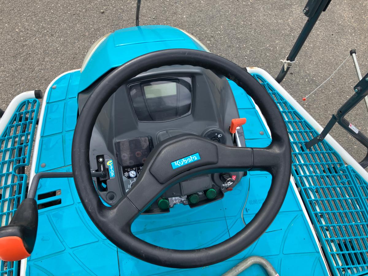 クボタ田植機ZP87-16T5W-R【委託品】