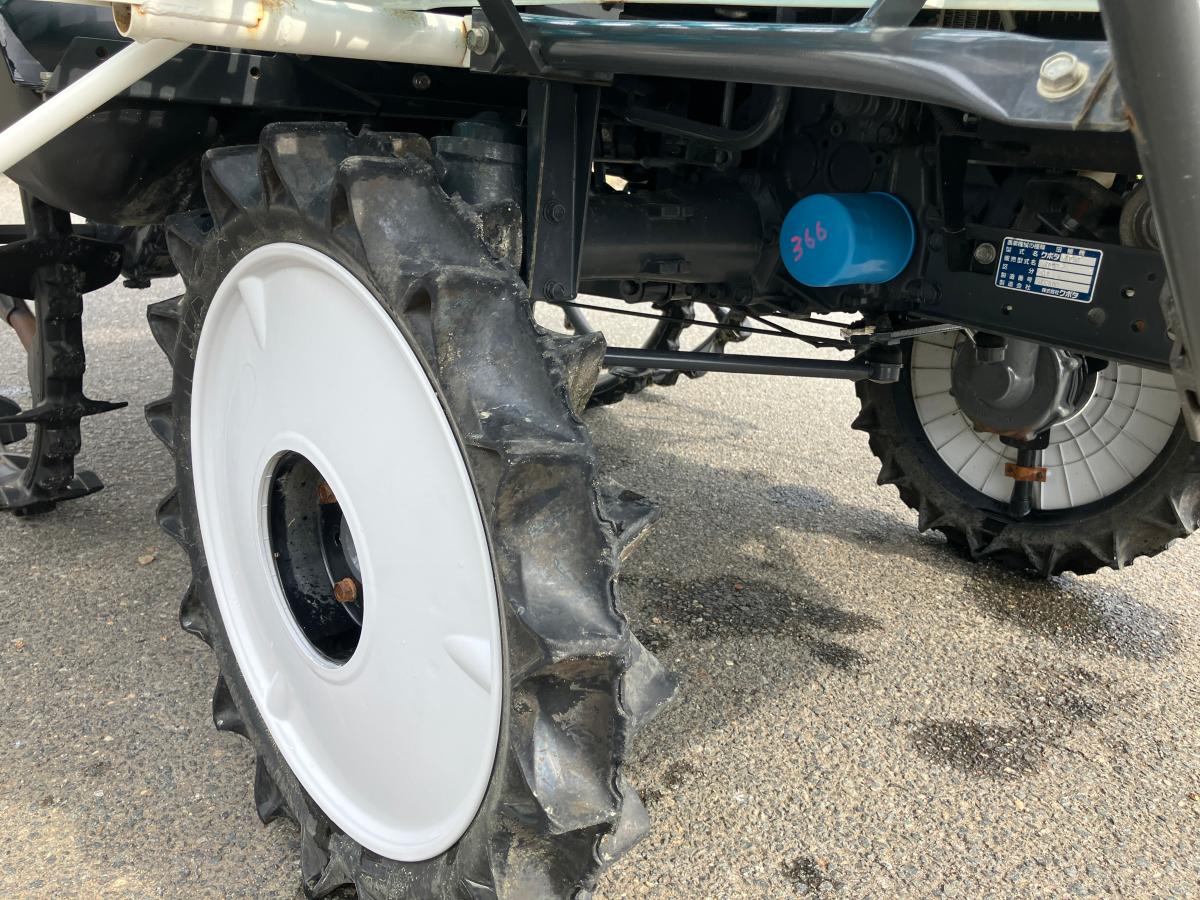 クボタ田植機ZP87-16T5W-R【委託品】