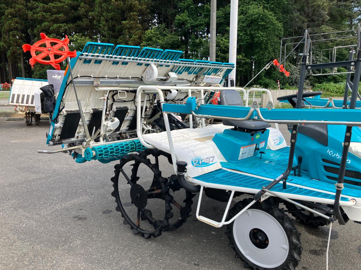 クボタ田植機ZP87-16T5W-R【委託品】