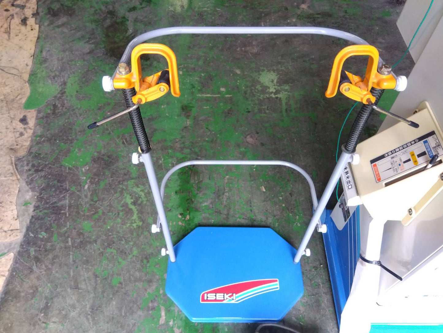 イセキ　中古　選別計量機　LTA20