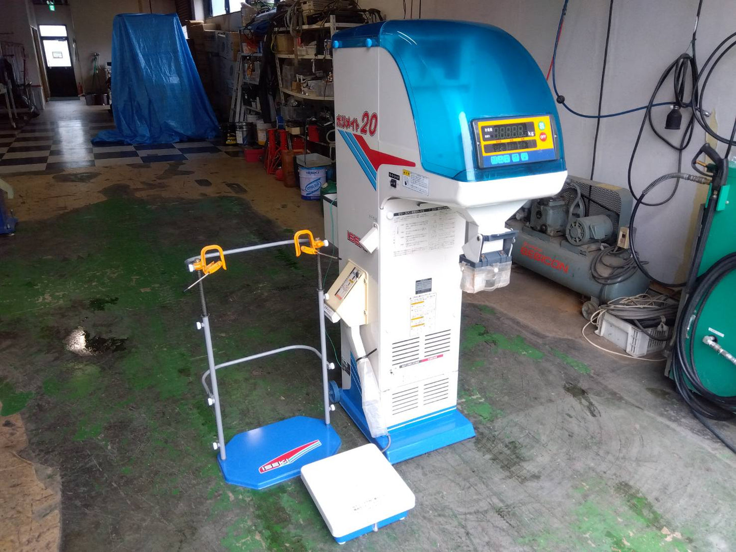 イセキ　中古　選別計量機　LTA20
