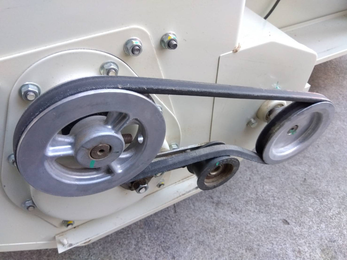 サタケ　中古　籾摺機　5インチ　NRZ550GWAK