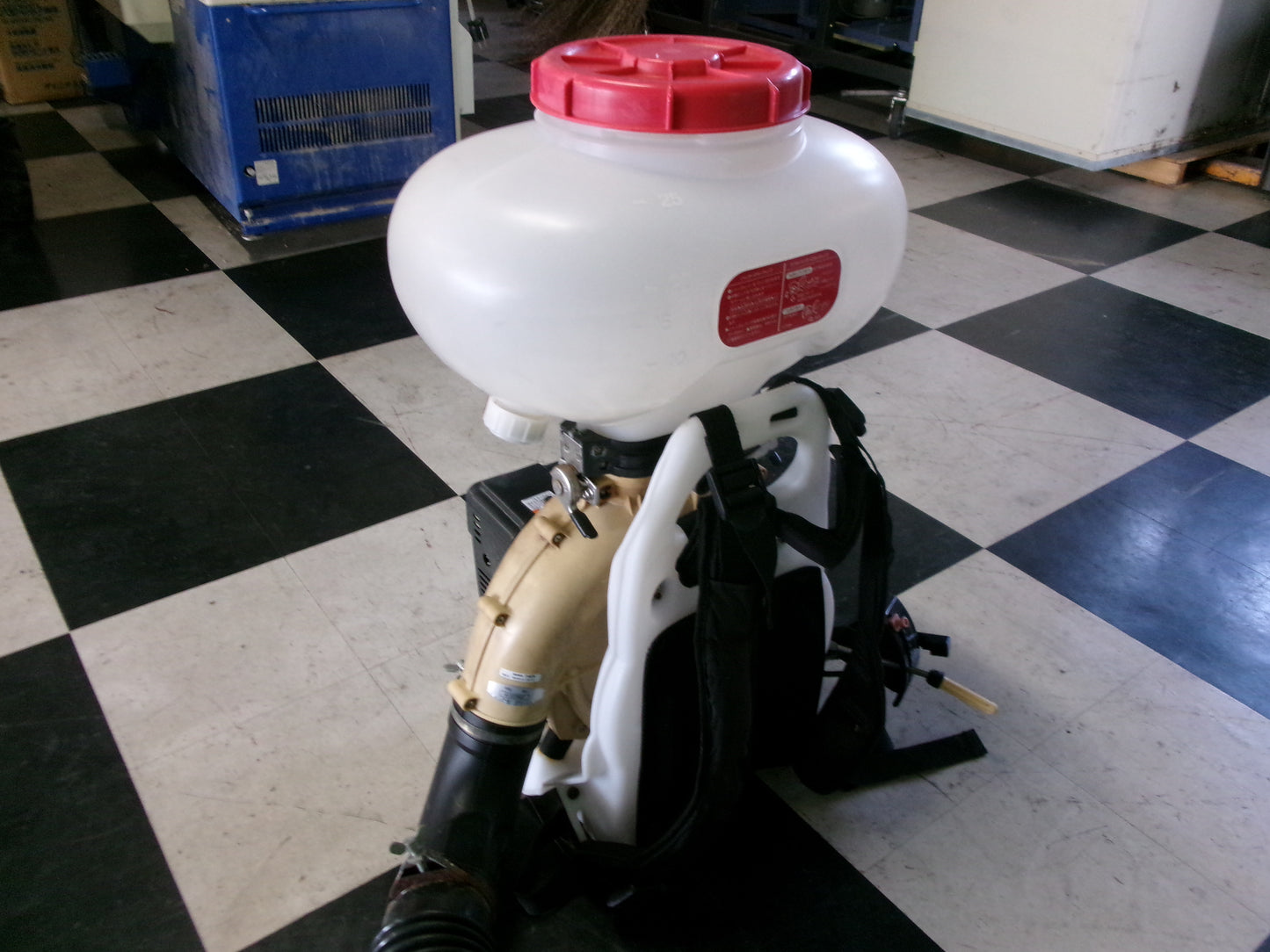 【不具合品】クボタ　中古　動力散布機　DKJ6000G-26　26L