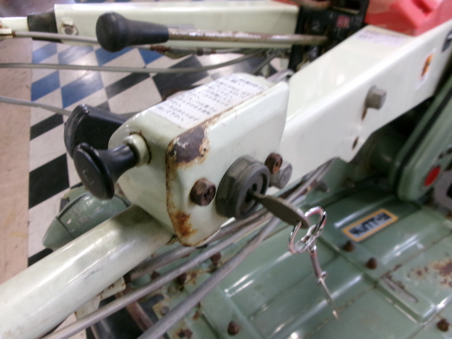 ヤンマー　中古　耕耘機　YC750　セル付