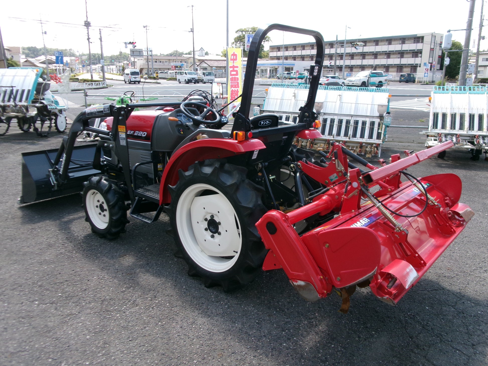 ヤンマー 中古 トラクター EF220 ローダー付 118時間 ※セール対象外 