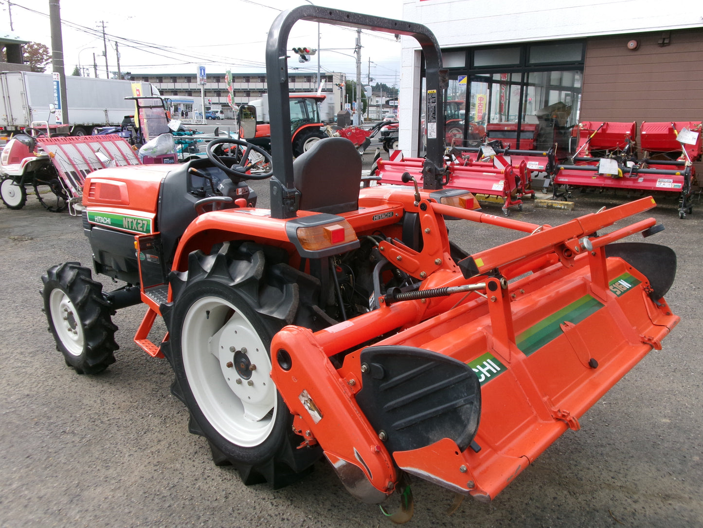 日立（クボタ）　中古　トラクター　NTX27（KL27）　27馬力