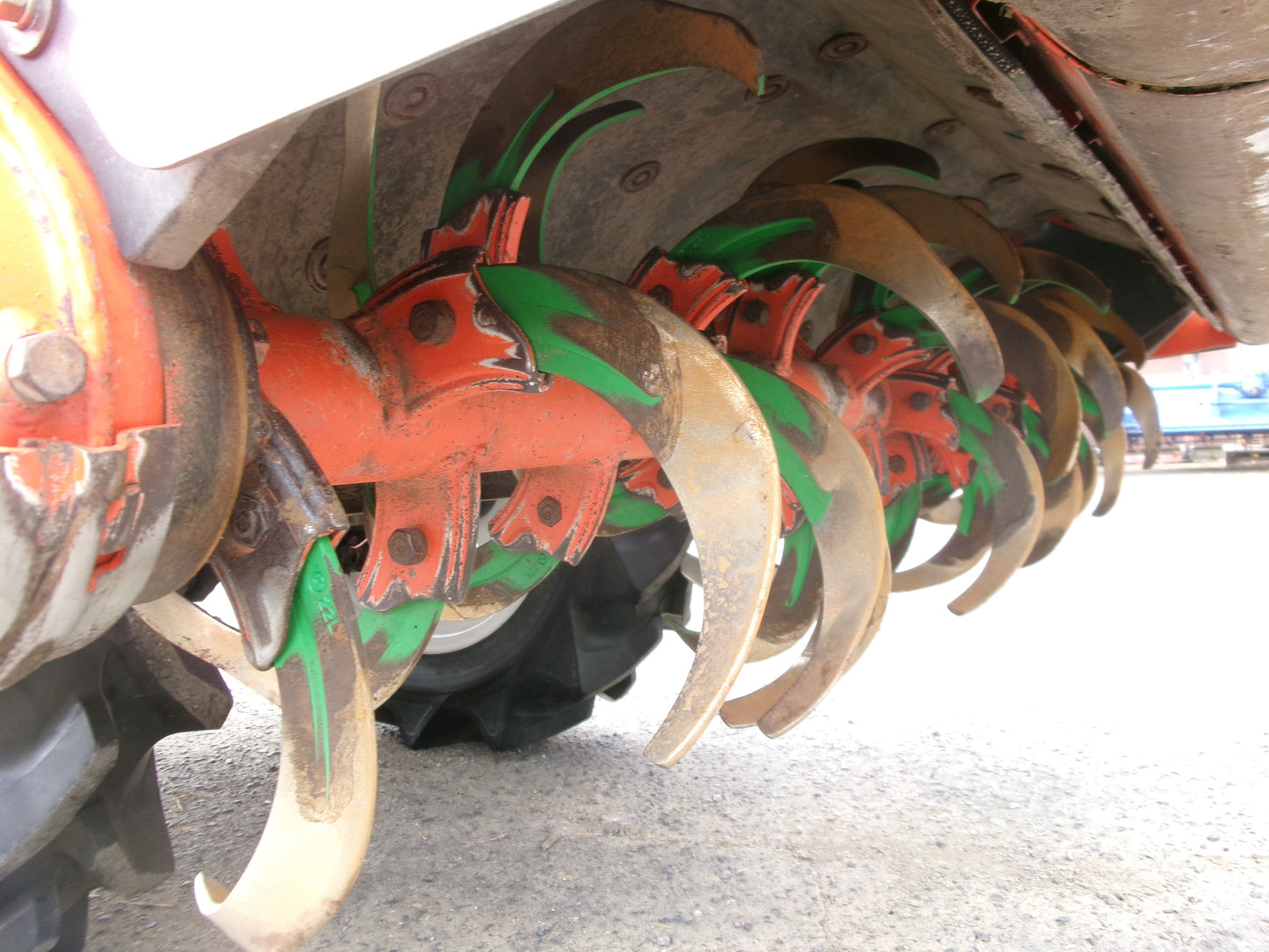 日立（クボタ）　中古　トラクター　NTX27（KL27）　27馬力