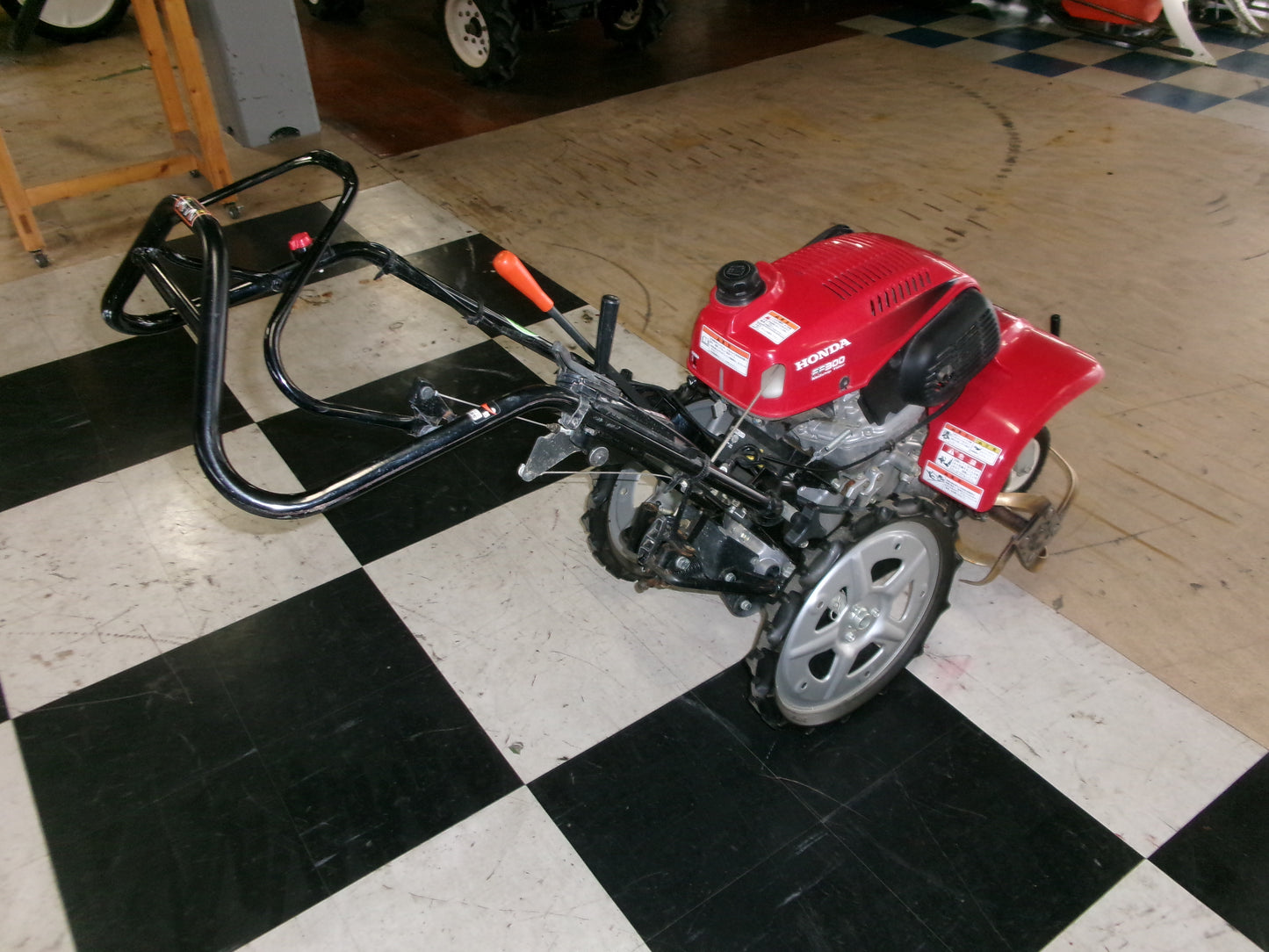 ホンダ　中古　管理機　FF300　サラダ　培土器付き