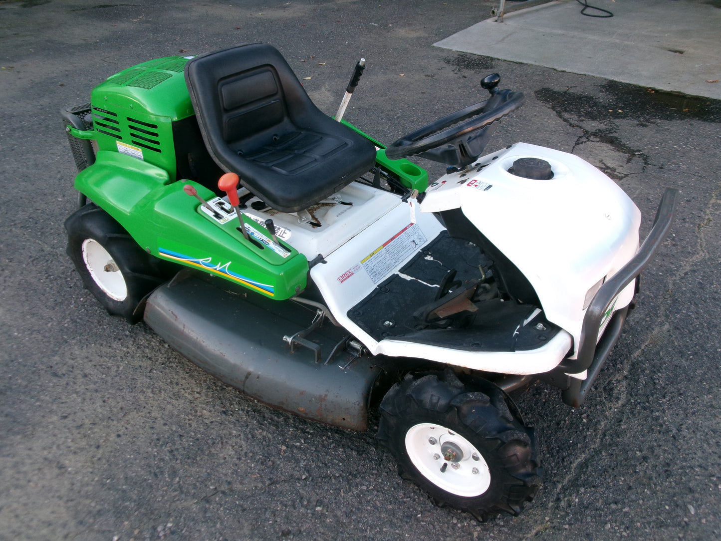 オーレック 中古 乗用モア RM980 – 農キング