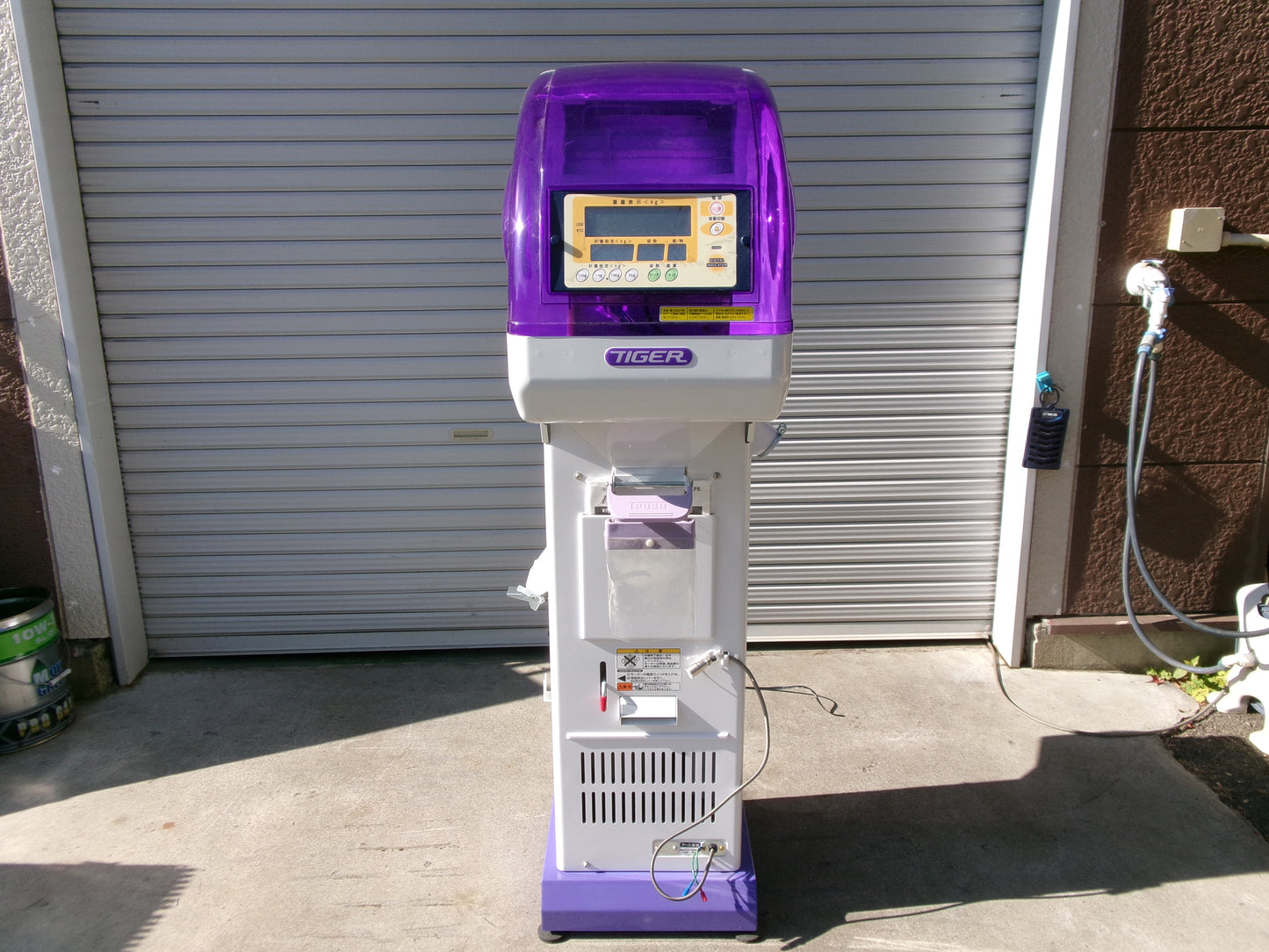 タイガー　中古　選別計量機　XR-18A