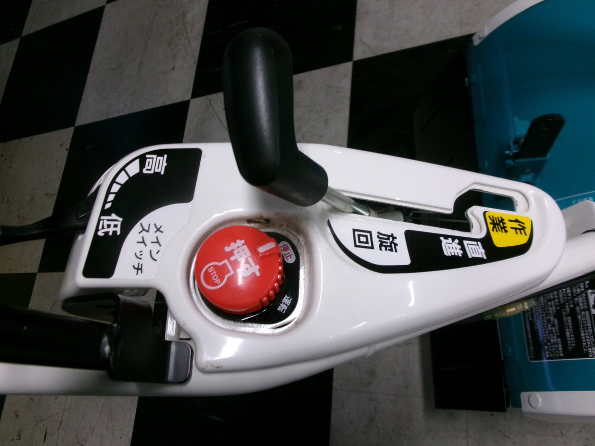 クボタ　中古　管理機　TRS70