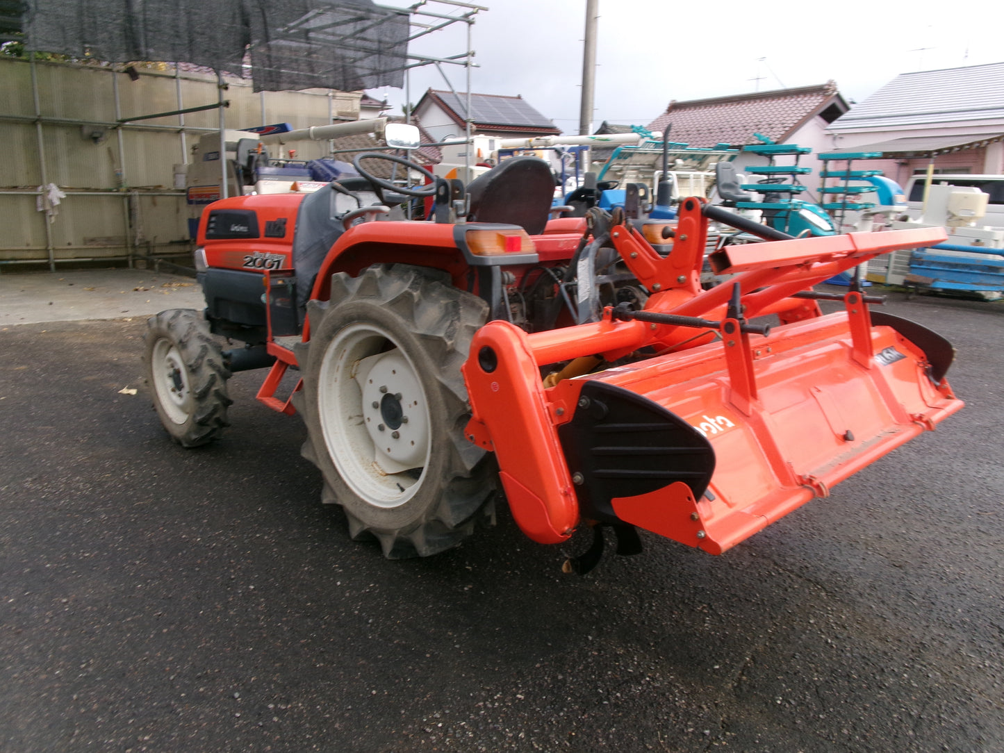 【決算セール特価】クボタ　中古　トラクター　25馬力　KL-25