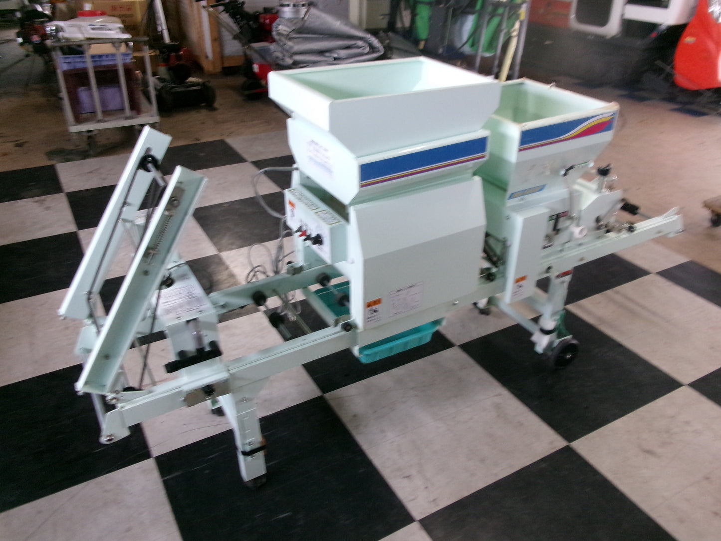 石井製作所　中古　播種機　AN-201F