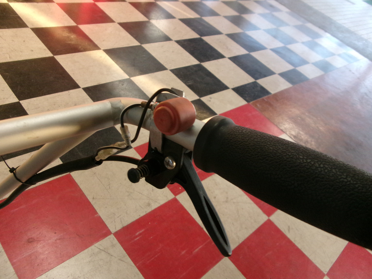 小林産業　中古　モア　K-2635