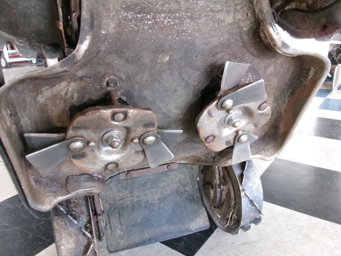 イセキ 中古 スパイダーモア 法面 自走式 草刈機 SP431F