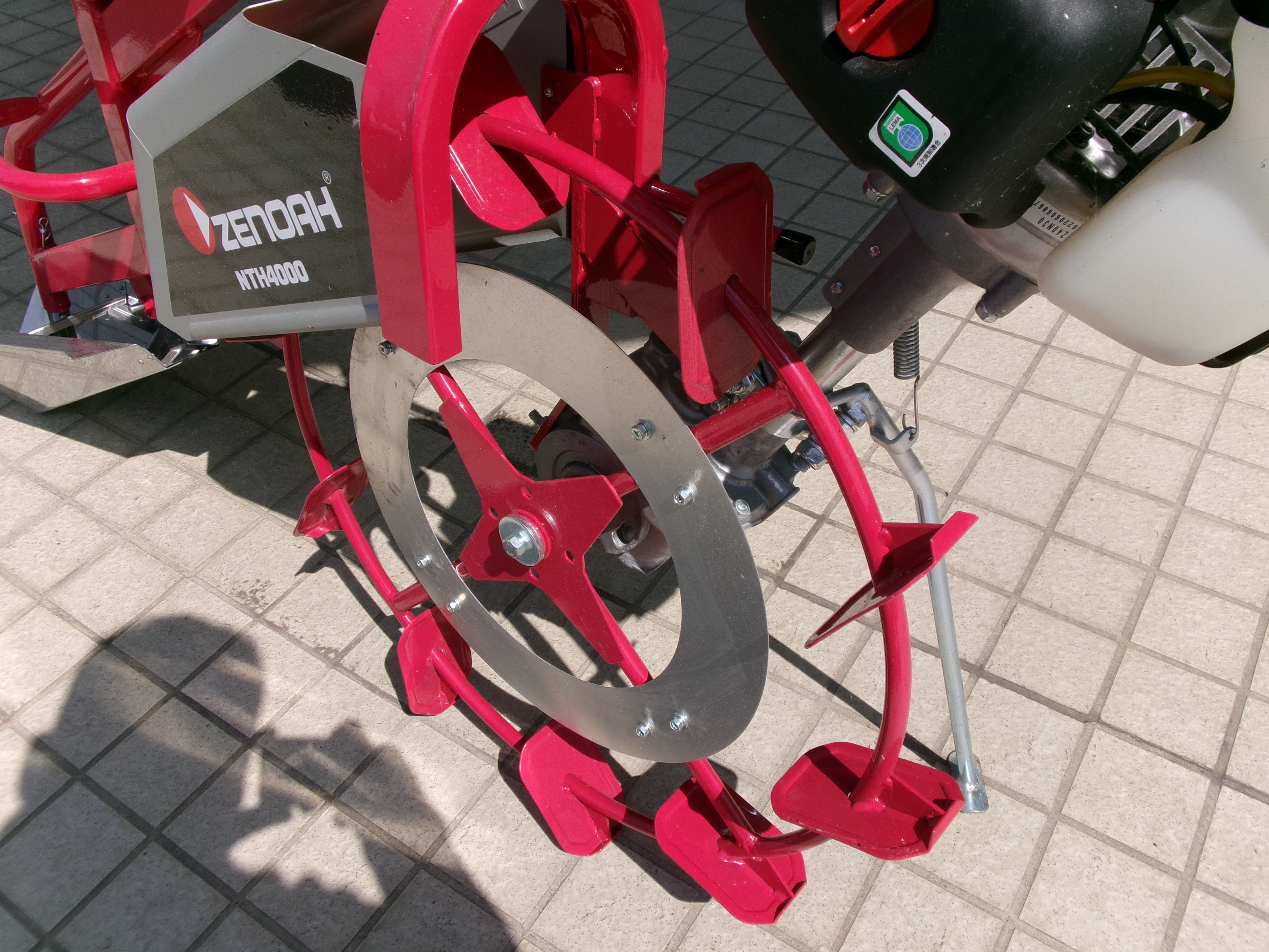 ゼノア 中古 乗用溝切機 操舵式 NTH4000 – 農キング