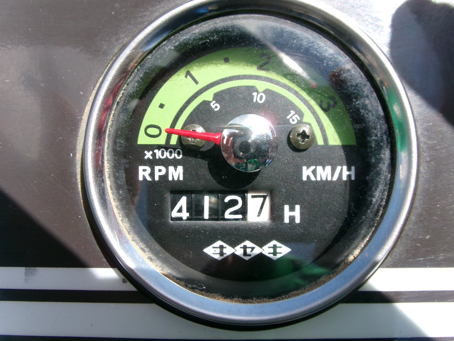 イセキ　中古　トラクター　15馬力　TM15F