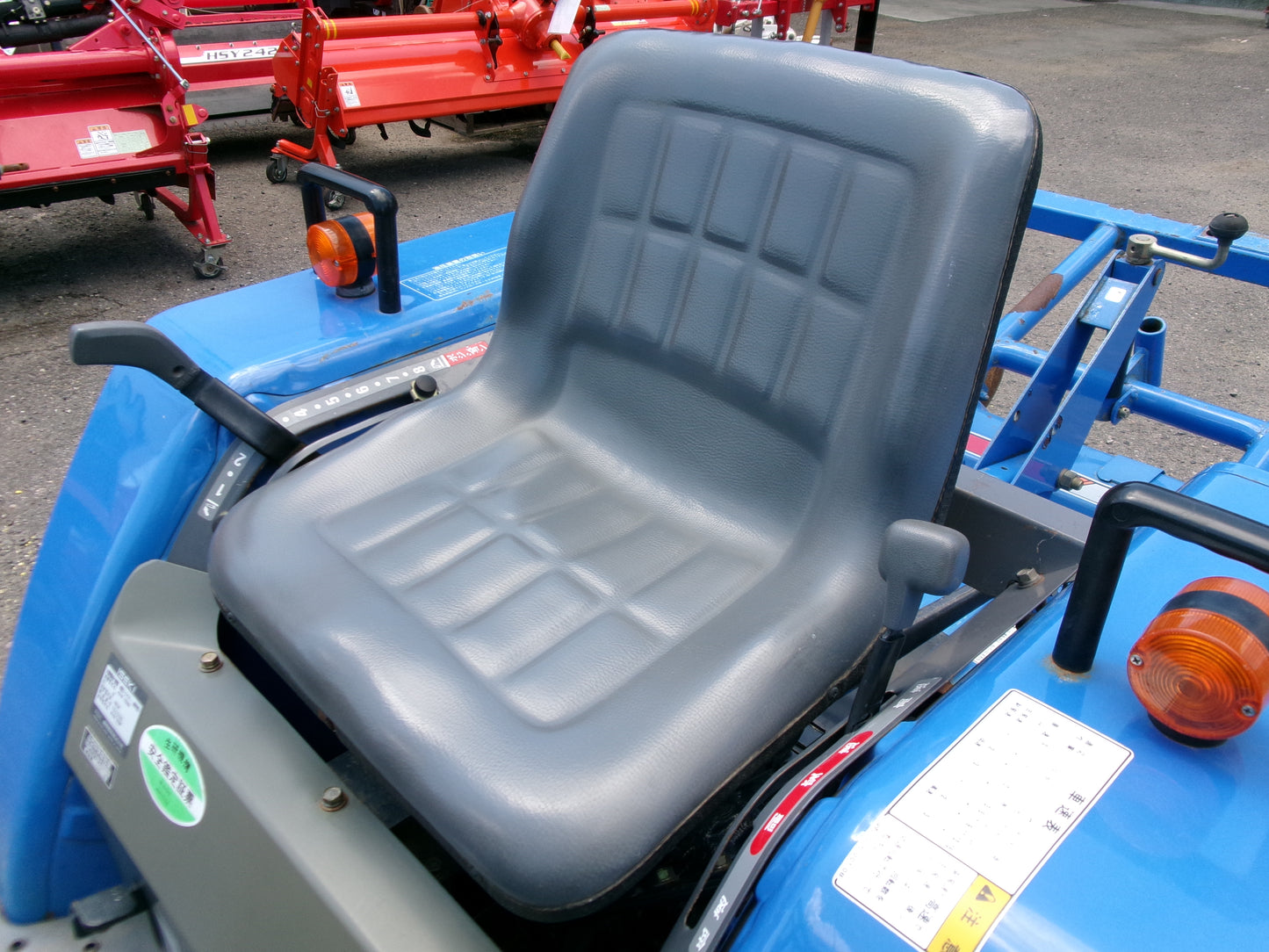 イセキ　中古　トラクター　15馬力　TM15F