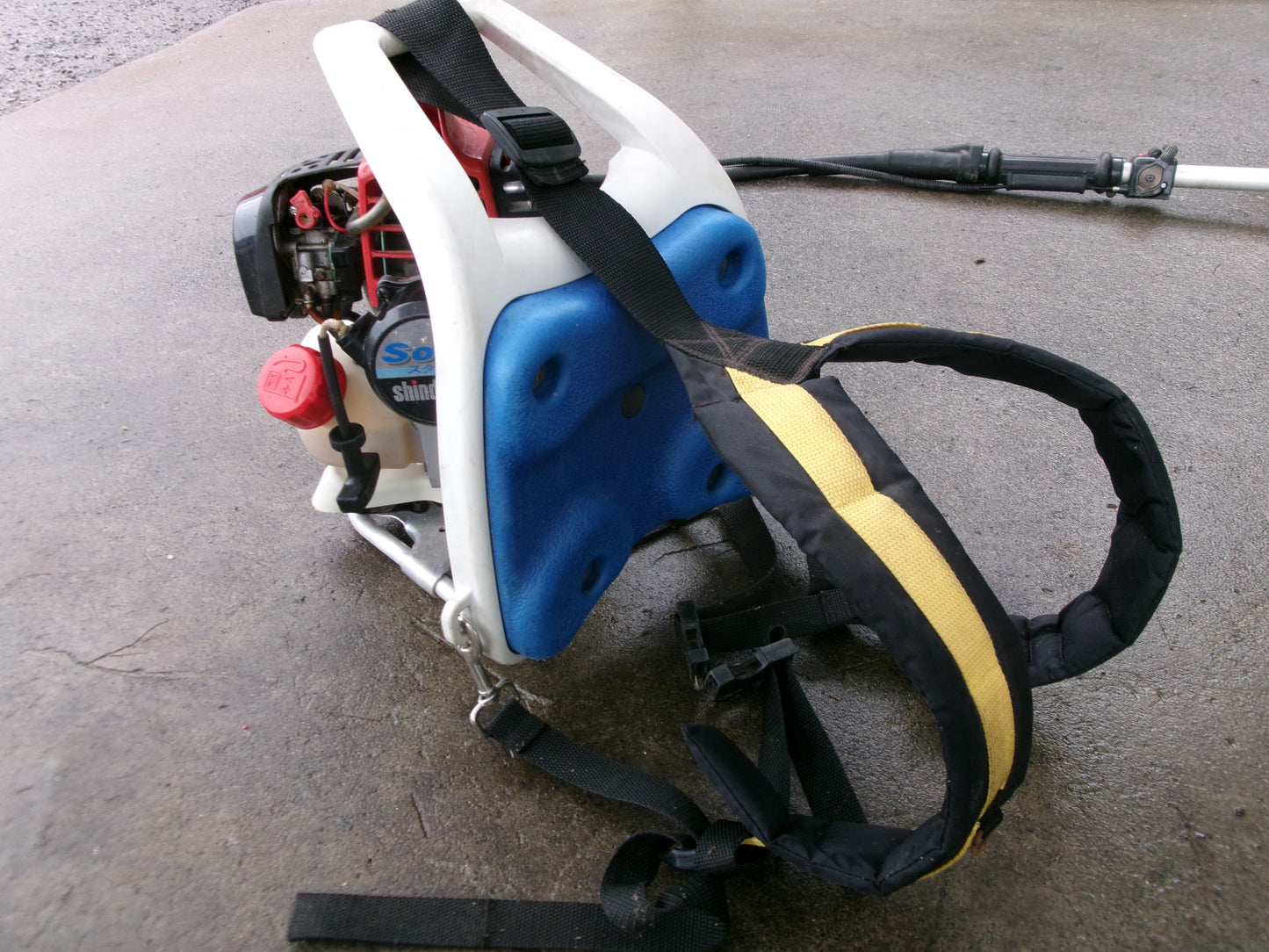中古】新ダイワ 背負い草刈機 SK25IF-S