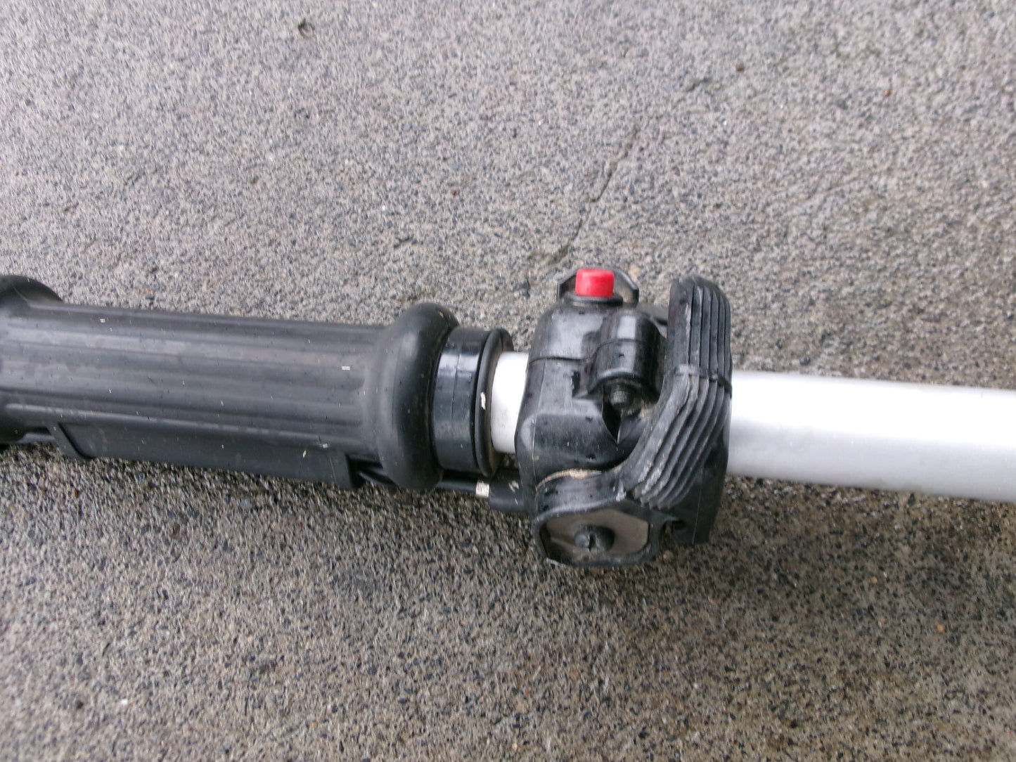 シンダイワ  中古  背負い式  刈払機  SK240-SP