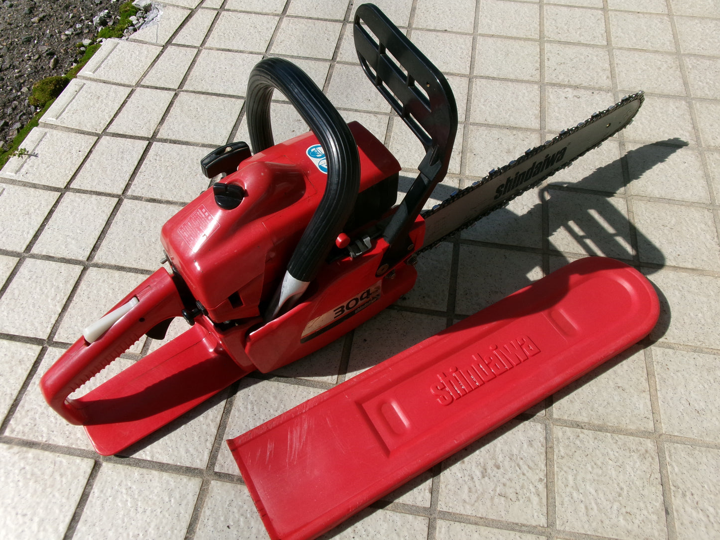 シンダイワ  中古  エンジンチェンソー  E304D