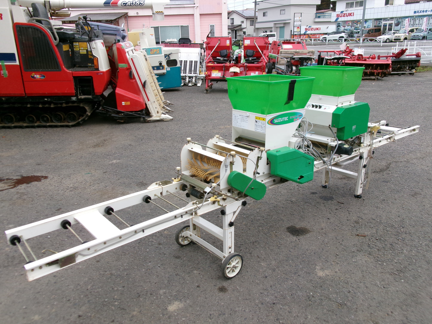 スズテック  中古  播種機  300箱 HK-307