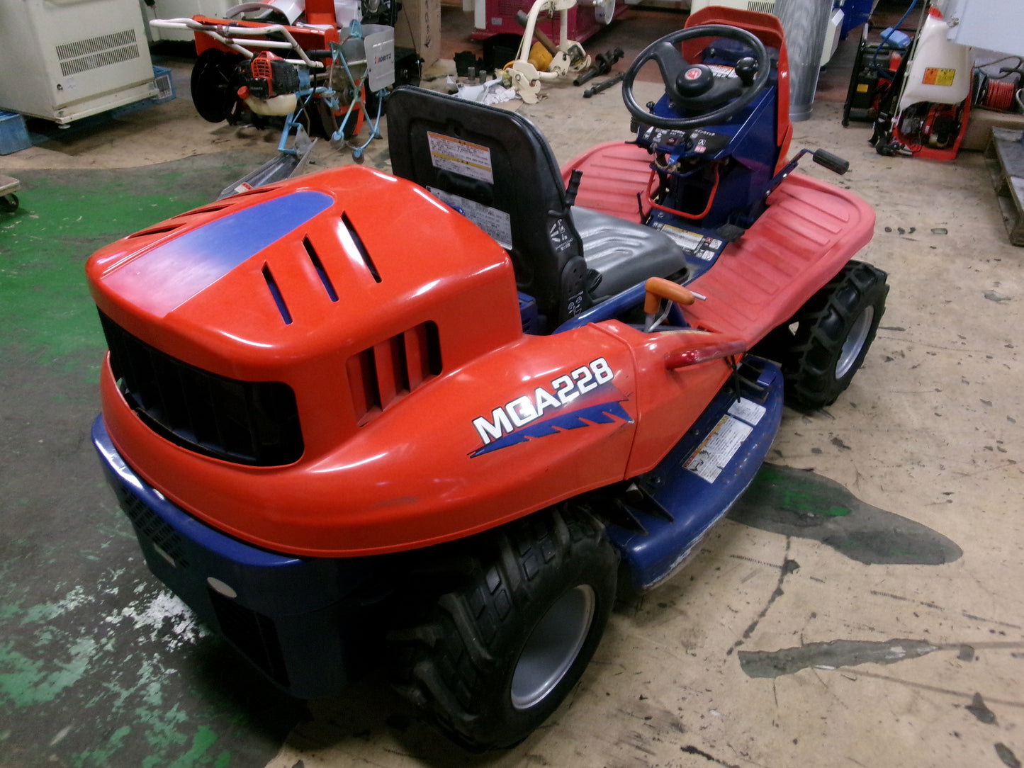 【不具合品】丸山製作所  中古  乗用モア  MGA228