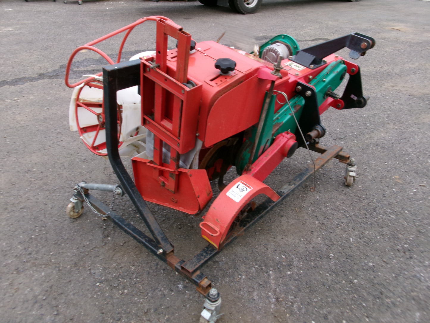 冨士  中古  畦塗機  Sヒッチ　D135