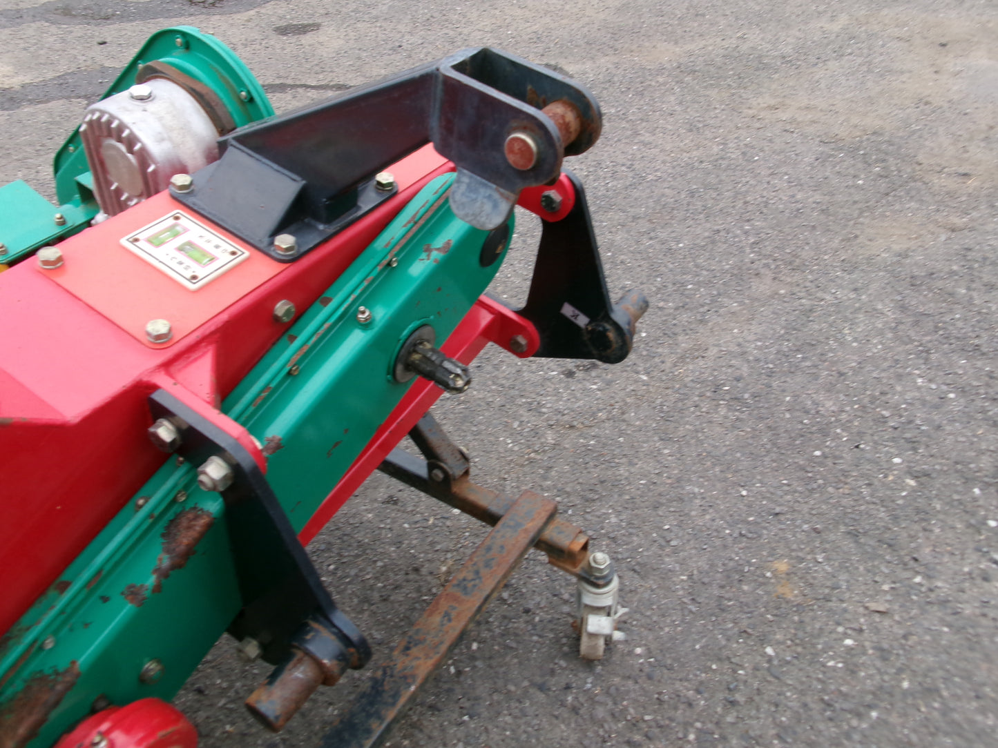 冨士  中古  畦塗機  Sヒッチ　D135