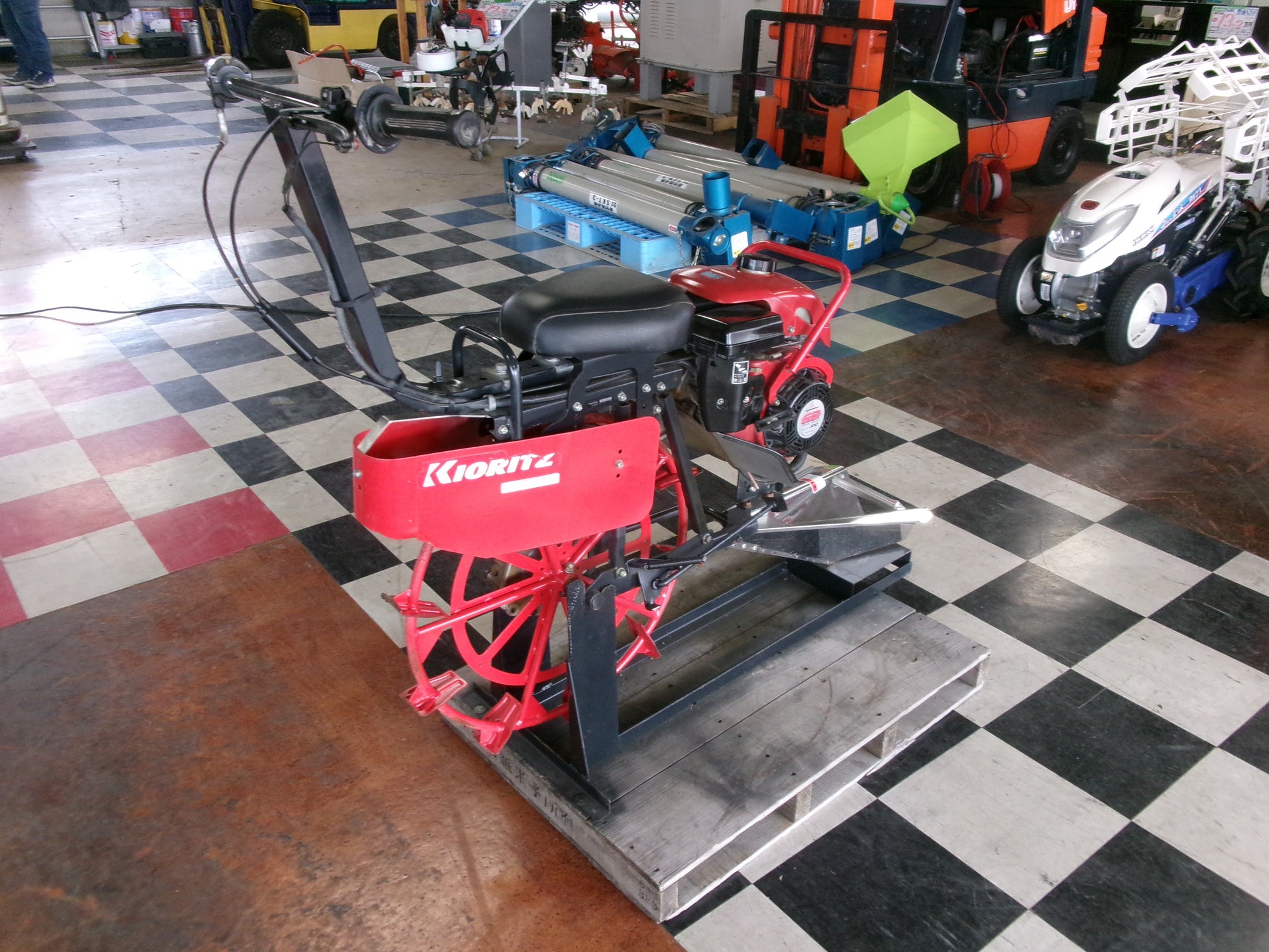 共立 中古 乗用溝切機 MKS1000R – 農キング