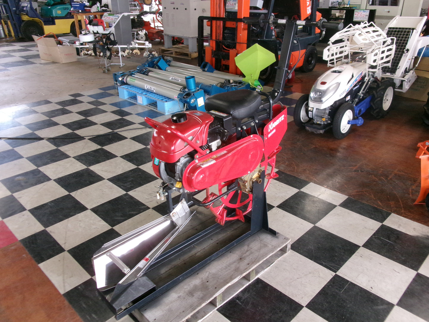 共立　中古　乗用溝切機　MKS1000R