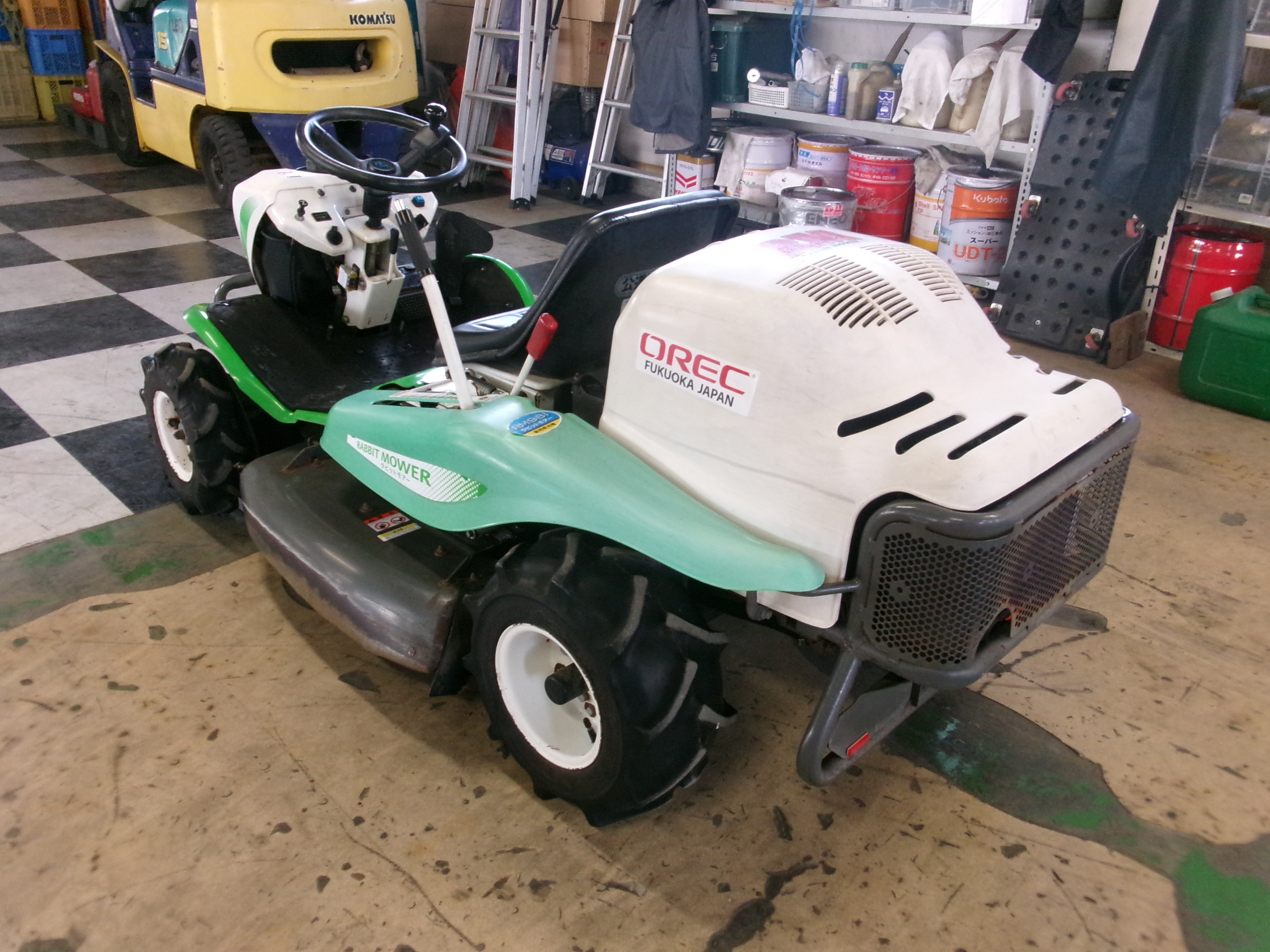 オーレック乗用草刈機ラビットモアーRM981