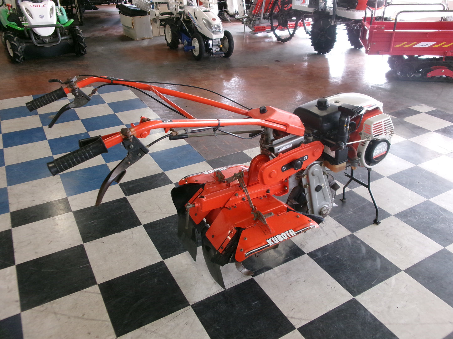 クボタ　中古　管理機　TS140