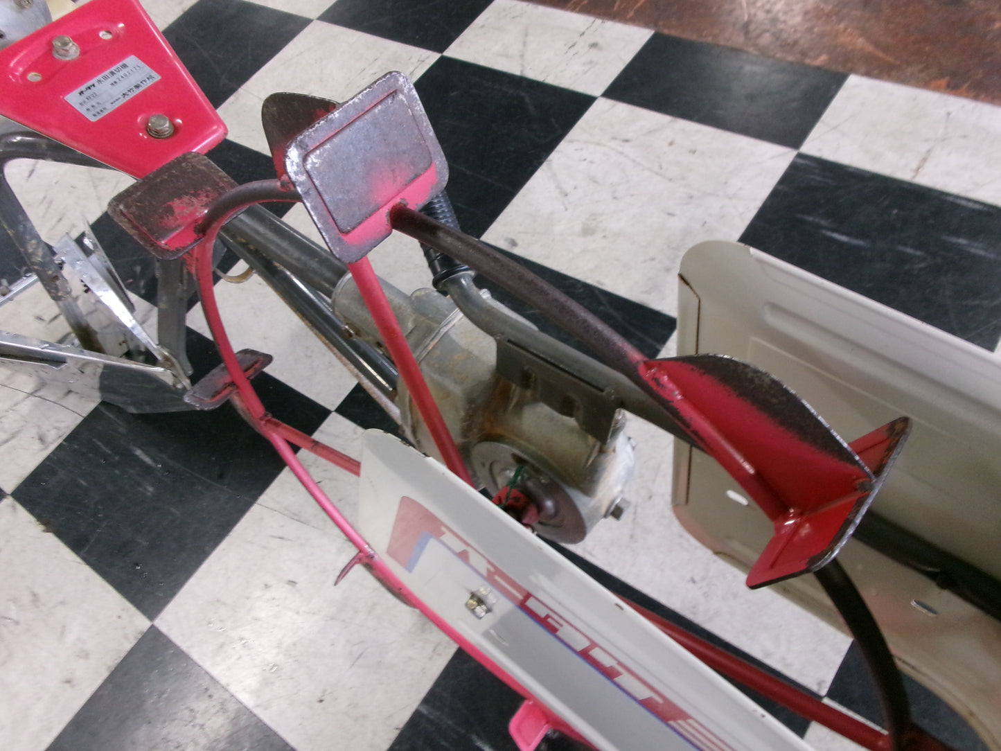 オータケ　中古　溝切機　KF22