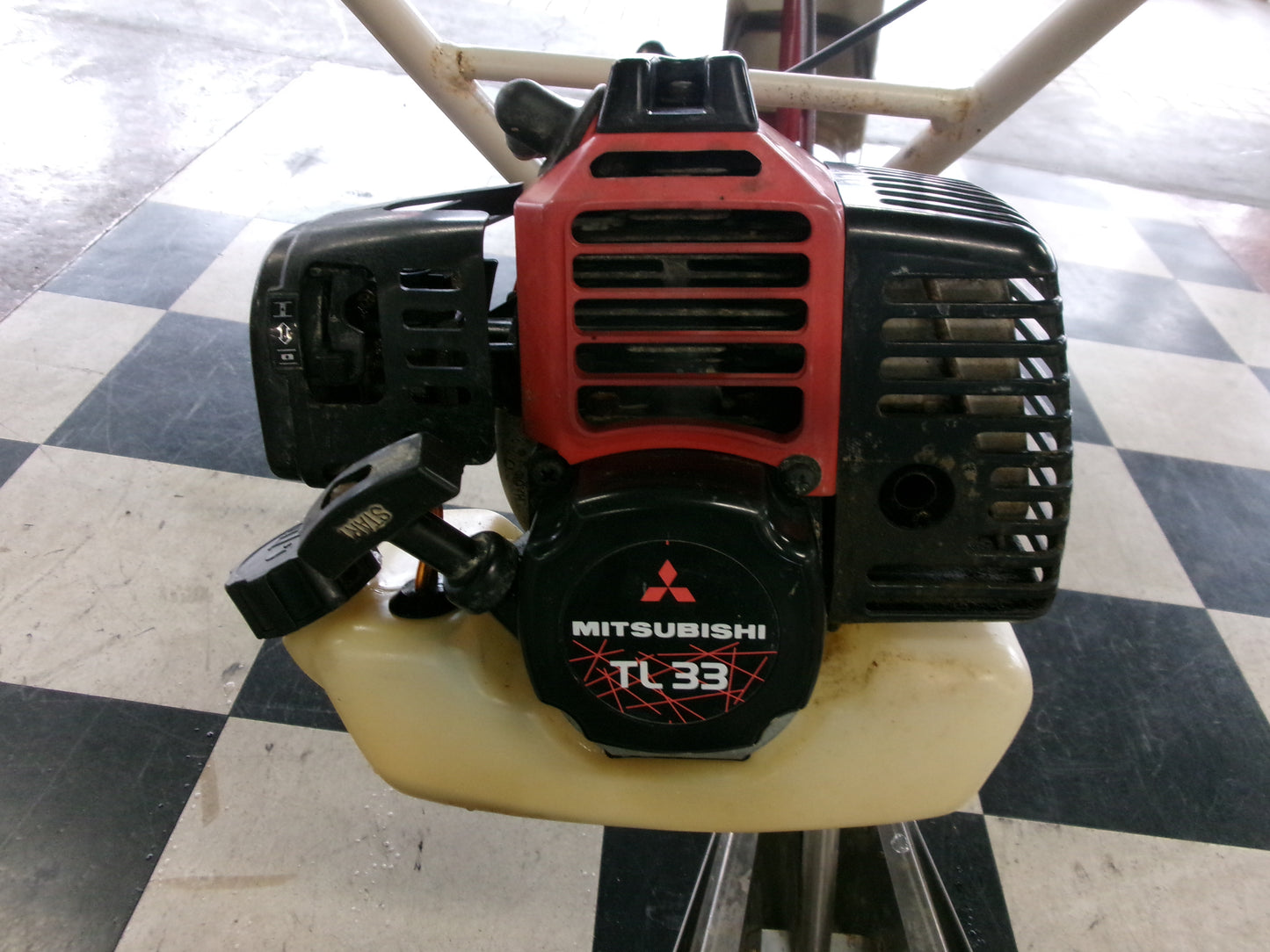 オータケ　中古　溝切機　KF22