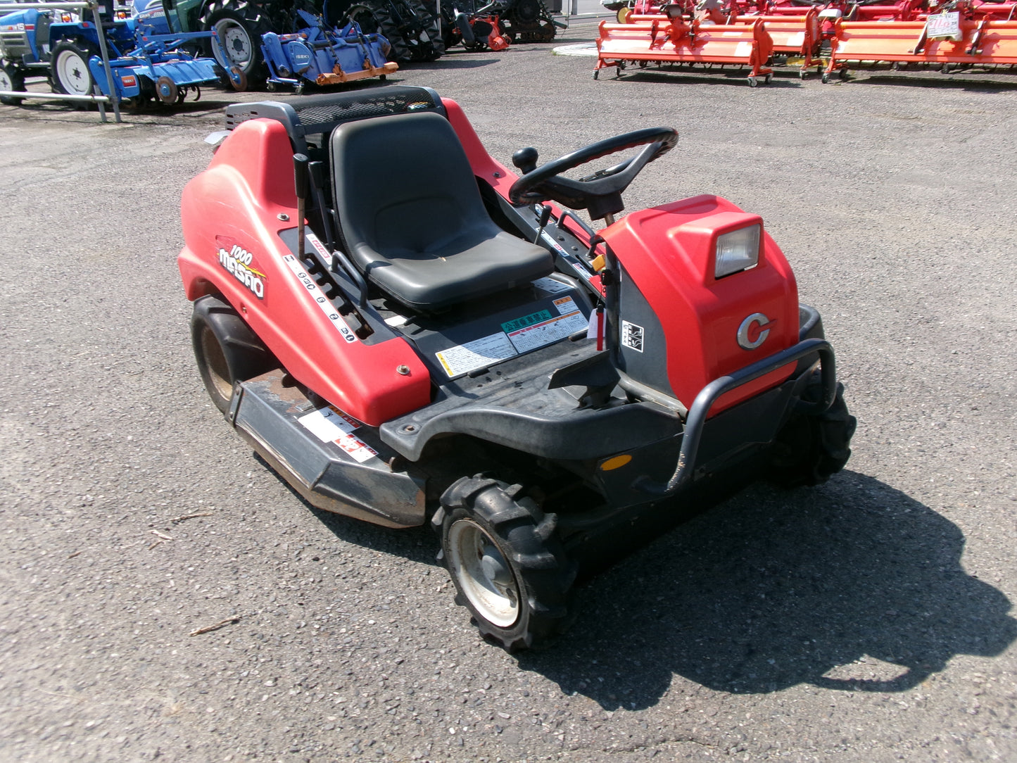 筑水 キャニコム  中古  乗用モア  CM220
