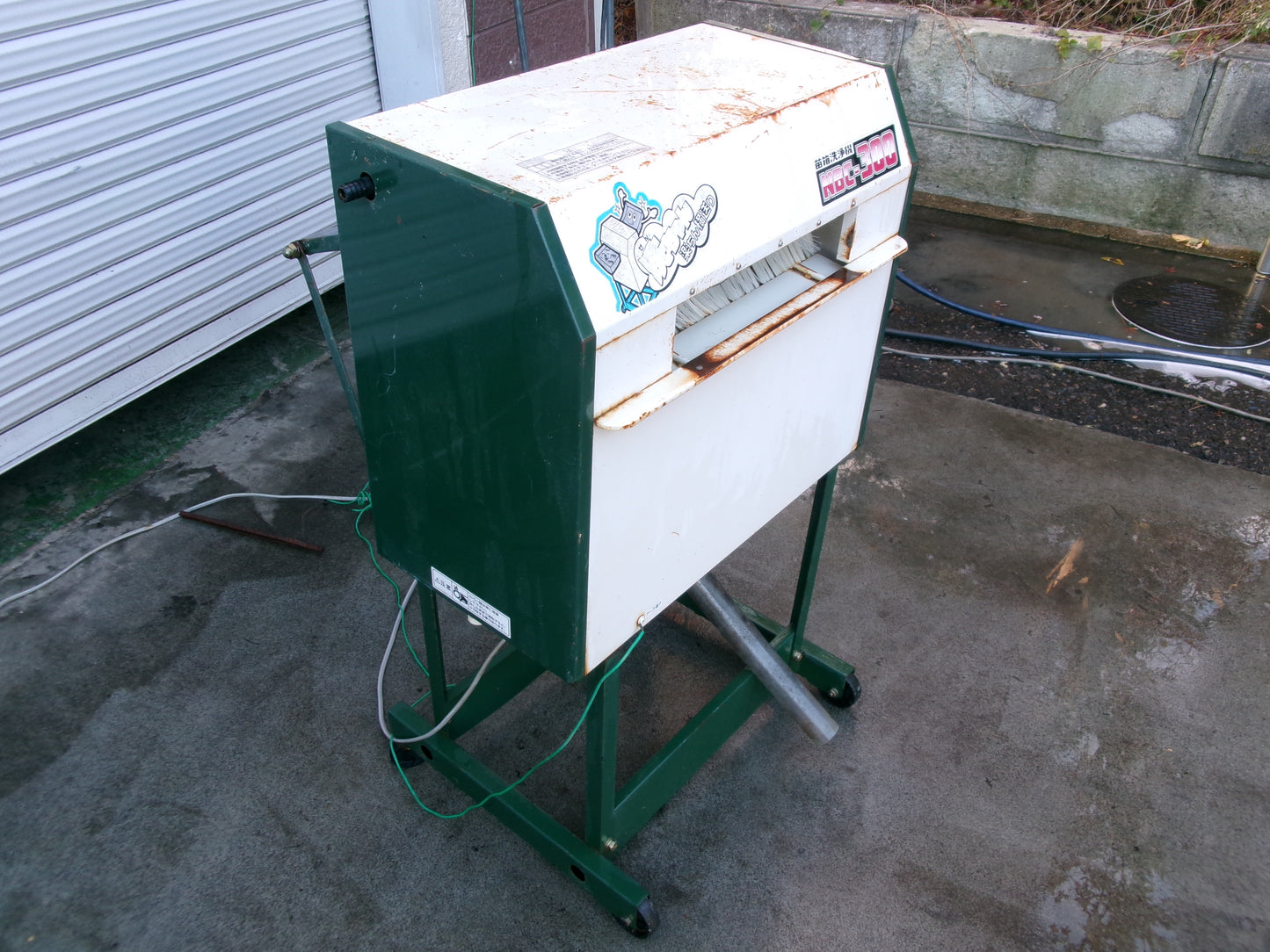 タイガー  中古  苗箱洗浄機  NBC-300