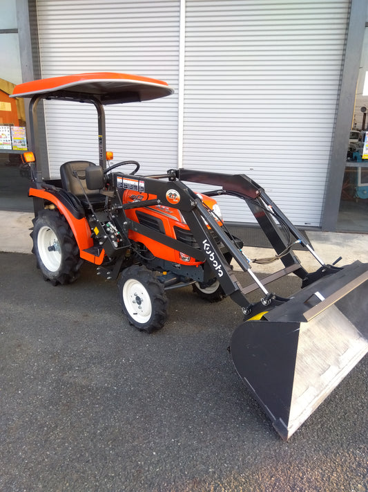 クボタ　中古　トラクター+ショベルローダ　JB13X+SLH130　「岩手店　70」