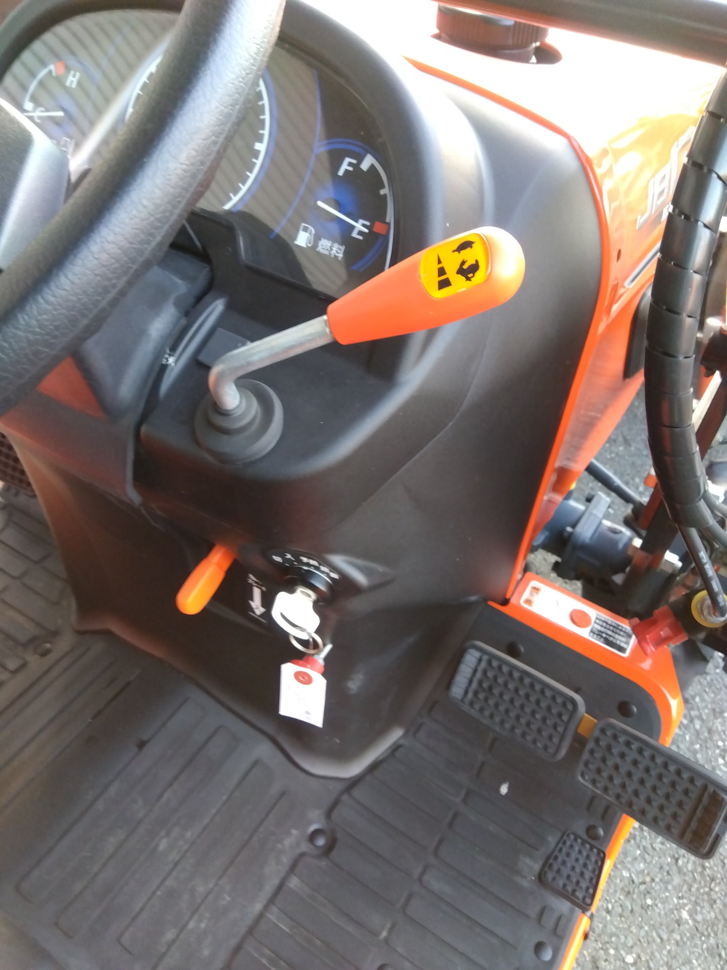 クボタ　中古　トラクター+ショベルローダ　JB13X+SLH130　「岩手店　70」