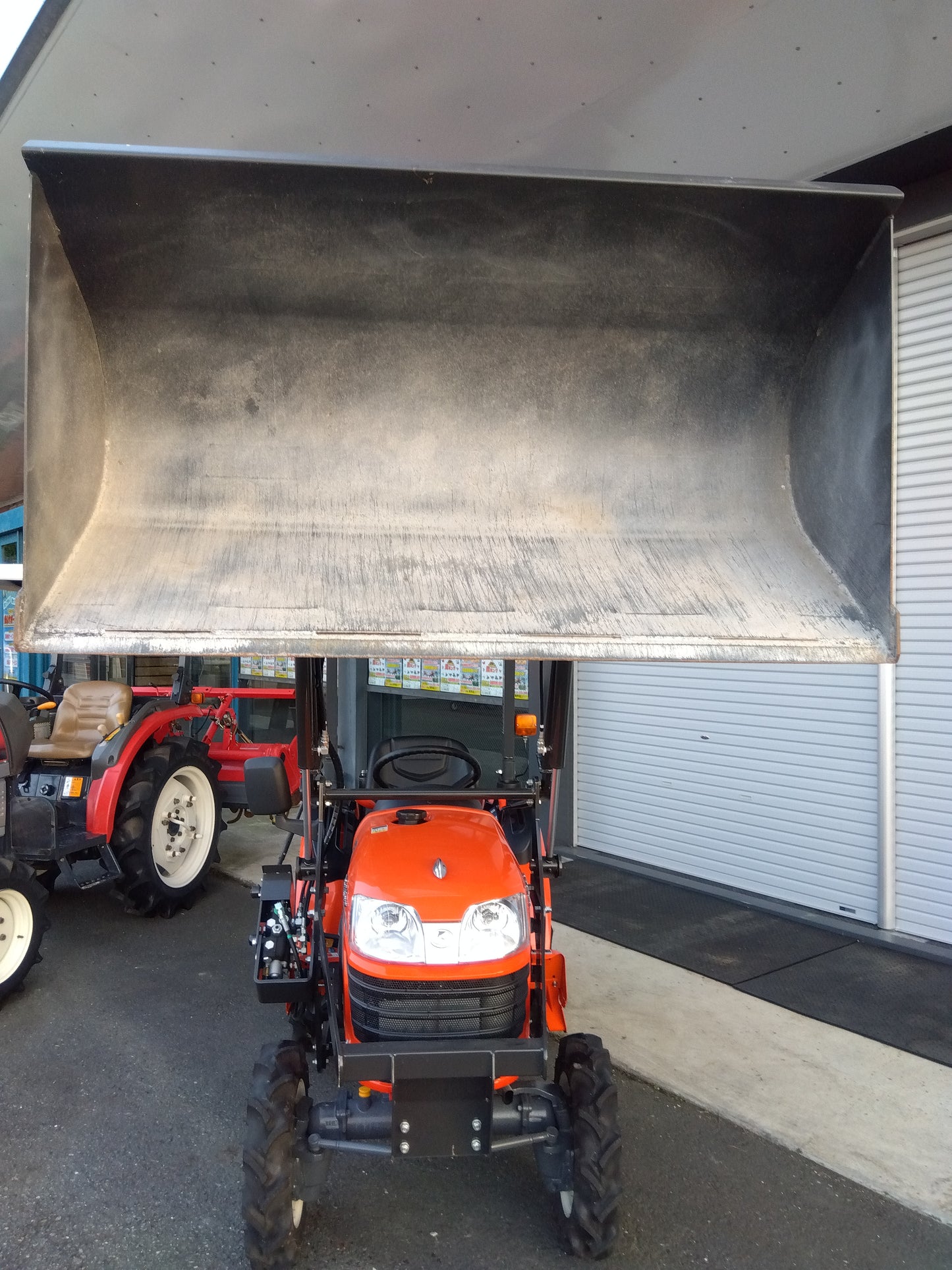 クボタ　中古　トラクター+ショベルローダ　JB13X+SLH130　「岩手店　70」