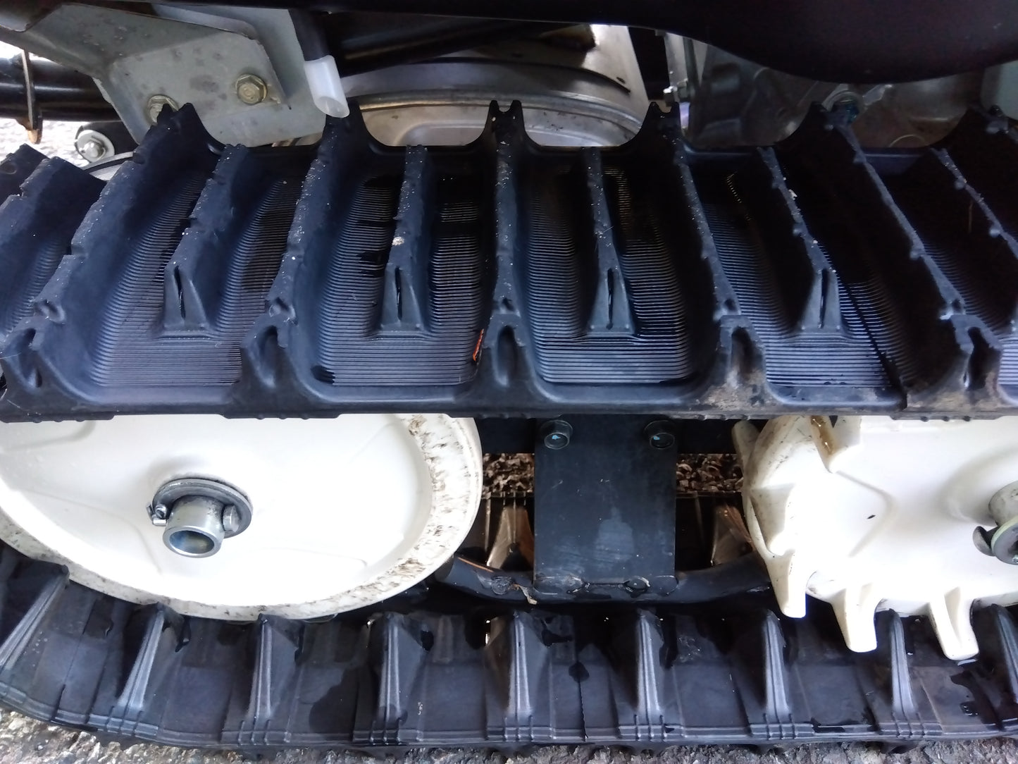 ホンダ　中古除雪機　HSS1170iK2 「岩手　71」