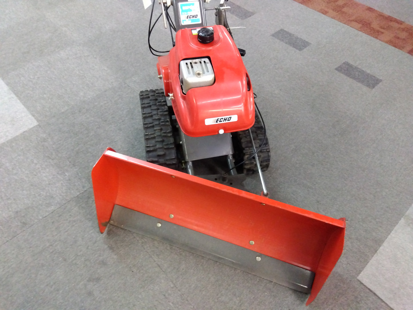 共立（オーレック）　中古自走除雪機　ESP800　【岩手店140】