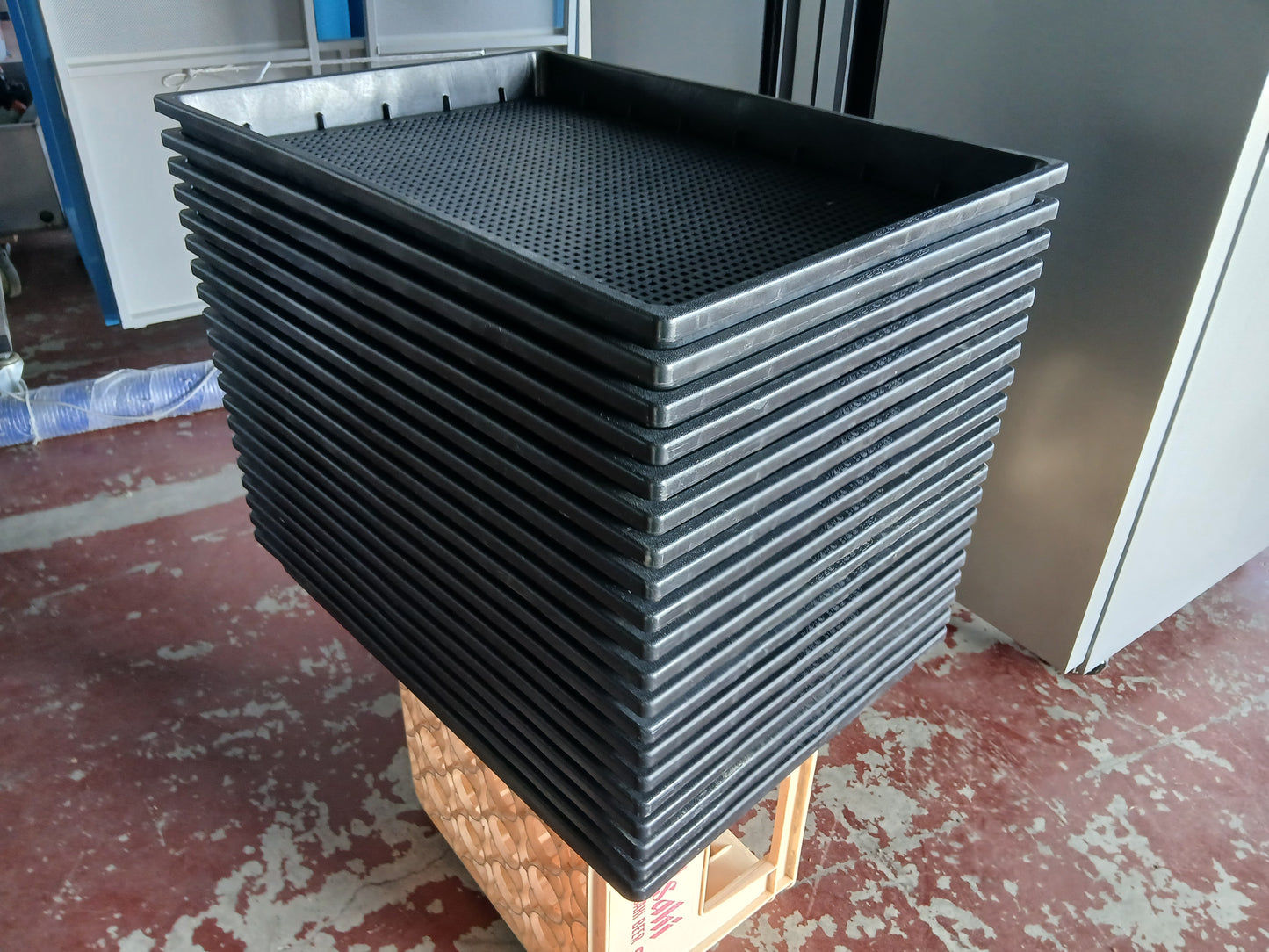 ジェニシス　中古　電気乾燥機　DSJ-110　【宮城2362】